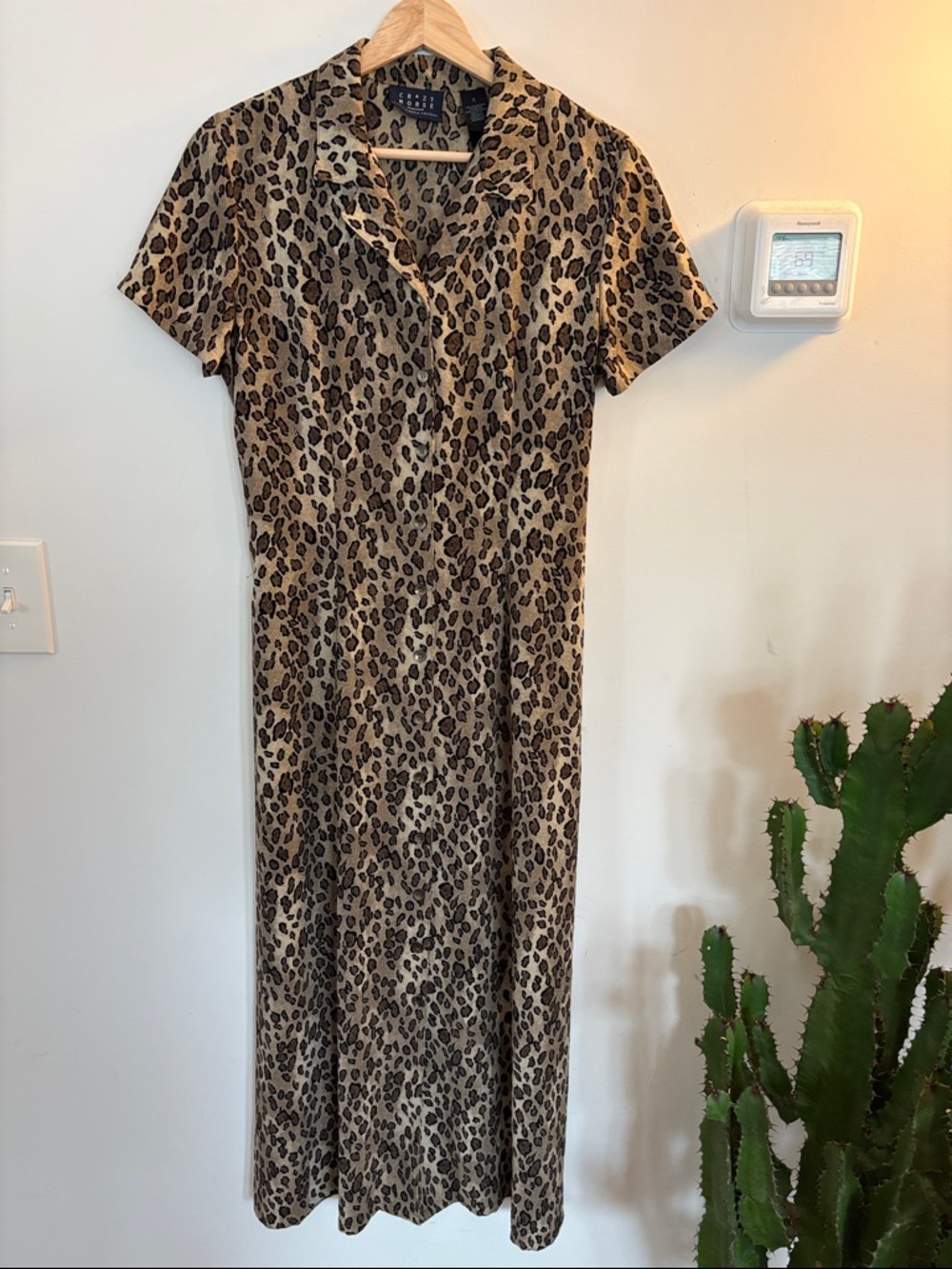 Vintage Leopard Print Short Sleeve Maxi Dress - Tan/Black